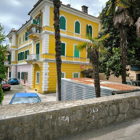 Apartment Matea Opatija Exteriör bild