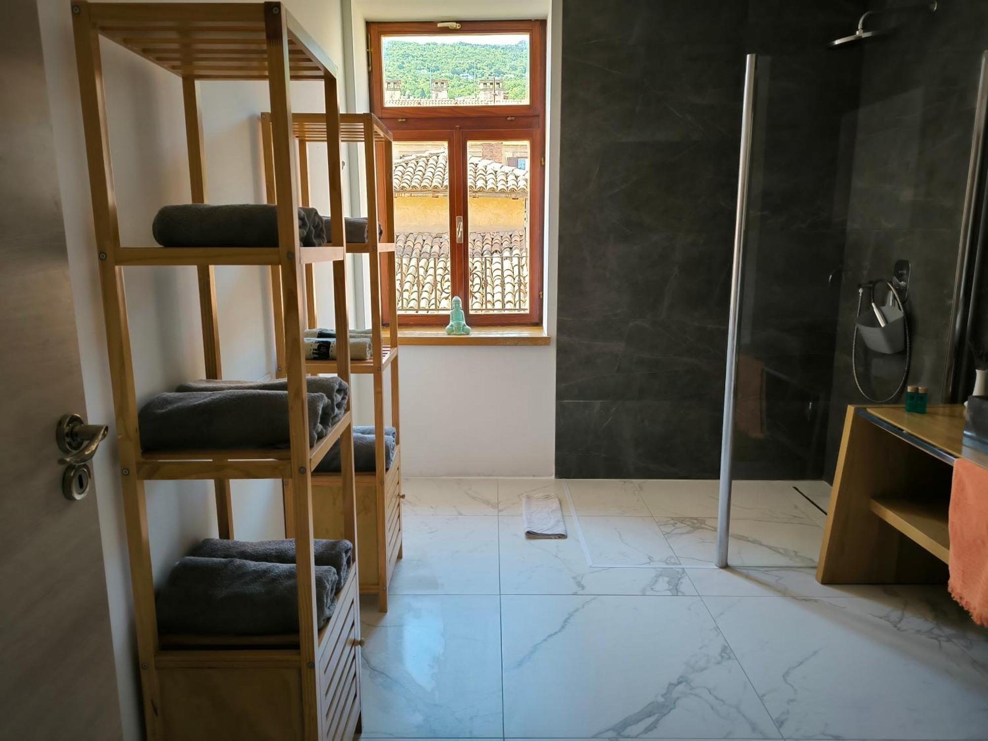 Apartment Matea Opatija Exteriör bild